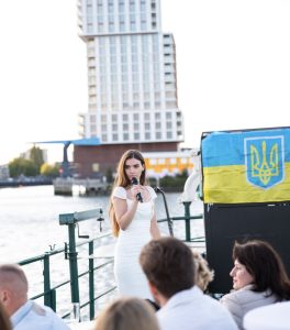 A Practical Guide to Public Speaking & Professional Communication (PDF)